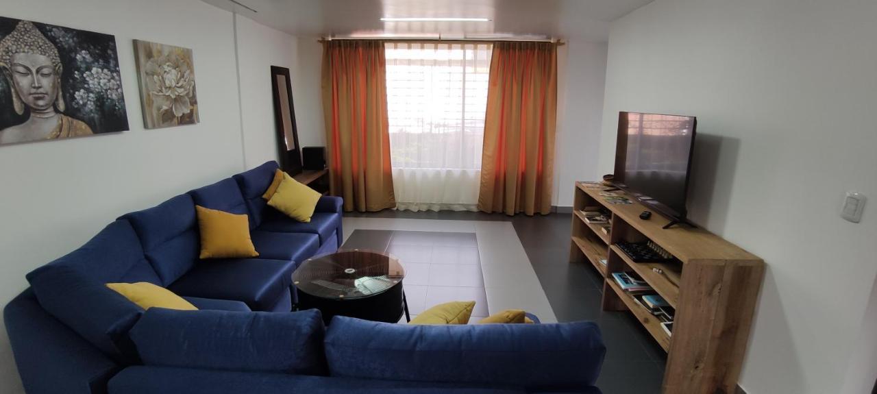 Elegante Apartamento Con Vistas Al Volcan Tungurahua 巴尼奥斯 外观 照片