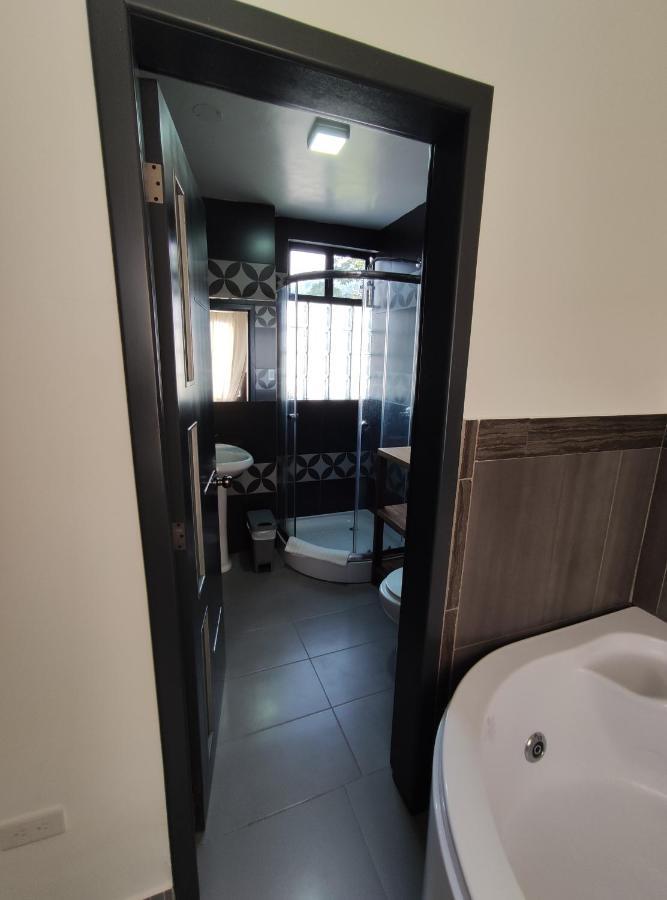Elegante Apartamento Con Vistas Al Volcan Tungurahua 巴尼奥斯 外观 照片