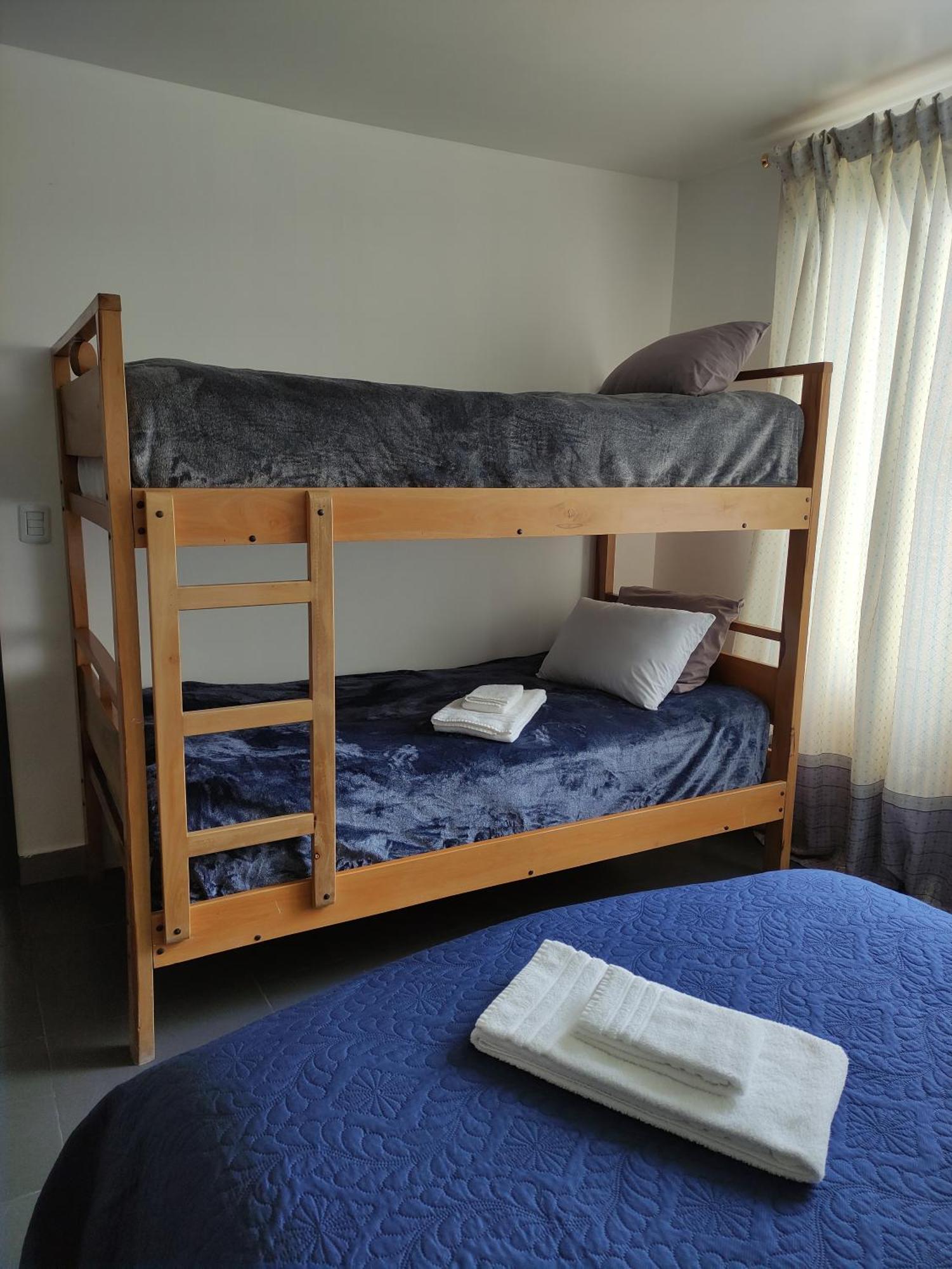 Elegante Apartamento Con Vistas Al Volcan Tungurahua 巴尼奥斯 客房 照片